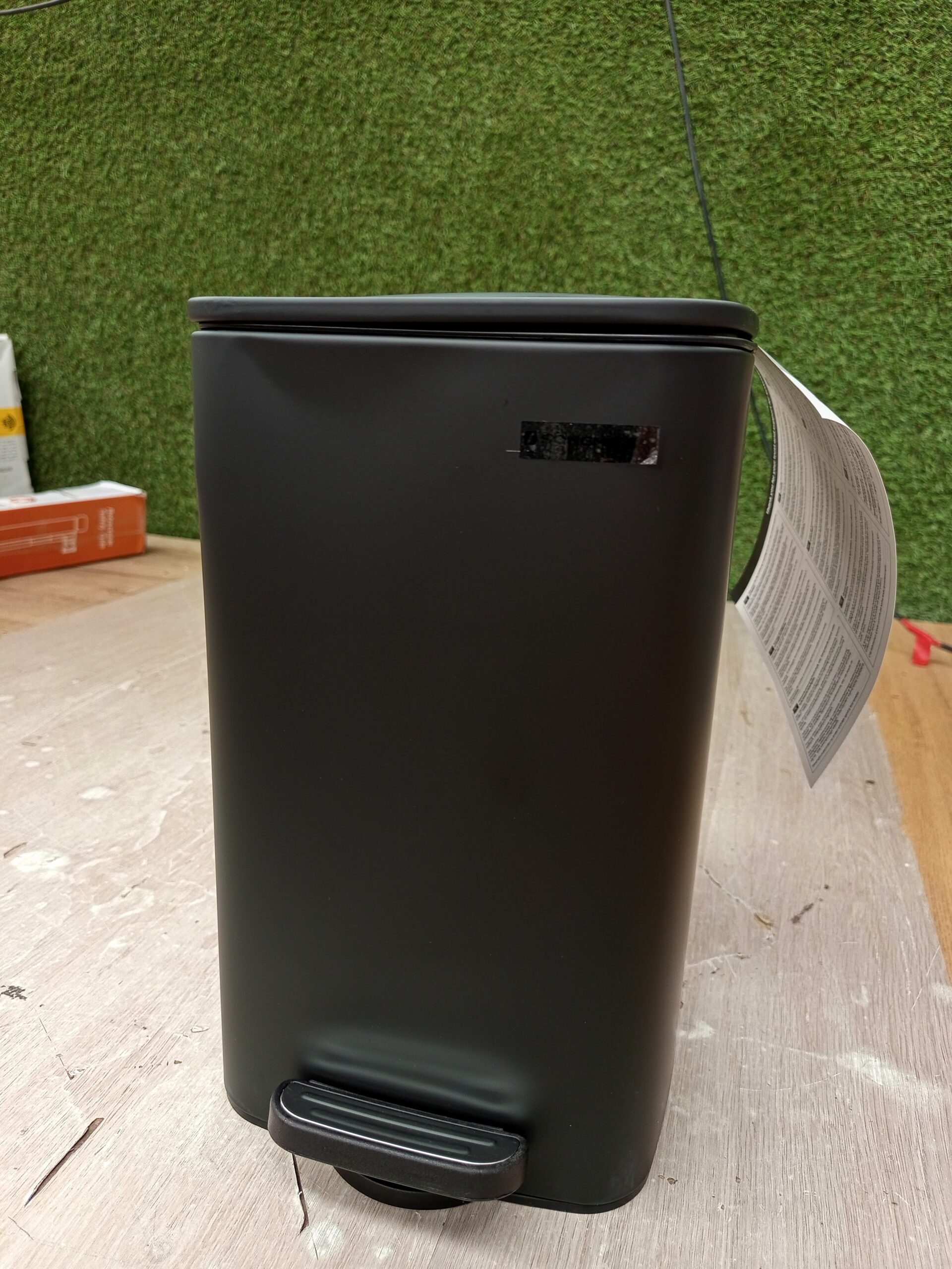 SONGMICS 8 L Cubo Basura Compacta LTB591B0802 - Imagen 8