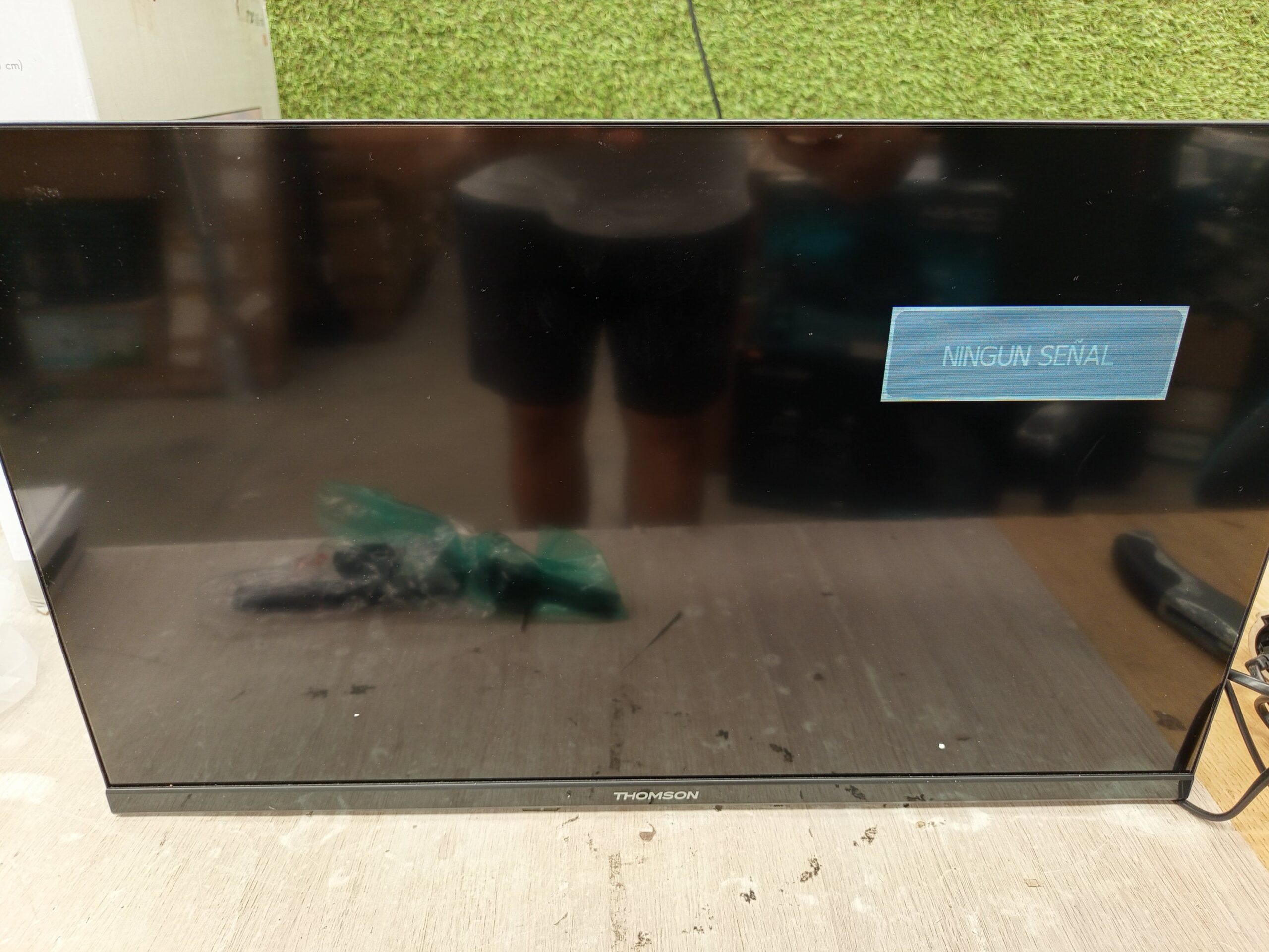 THOMSON TV 24 Pulgadas - Imagen 2