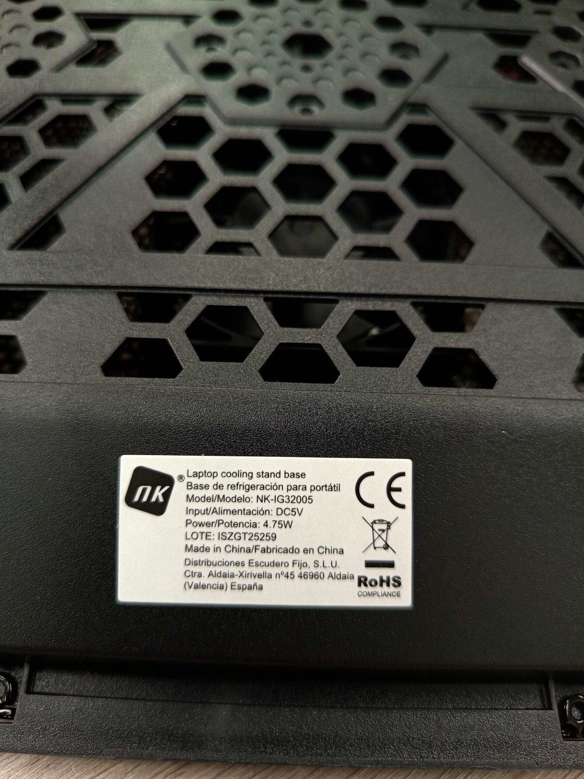 NK Base Refrigeradora Portátil - Ventilador - Imagen 2