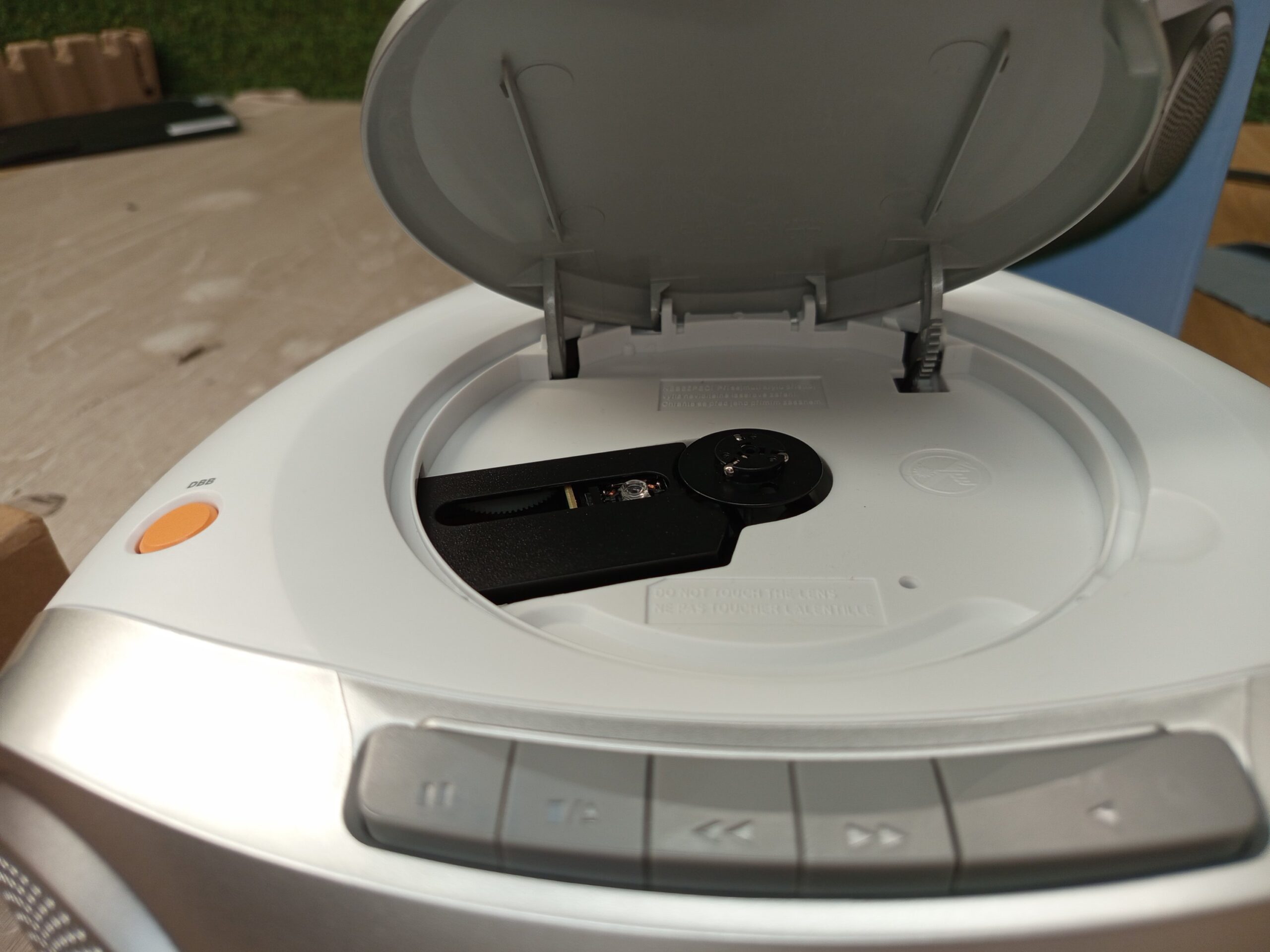 Philips Boombox AZ127/12 Reproductor - Imagen 2