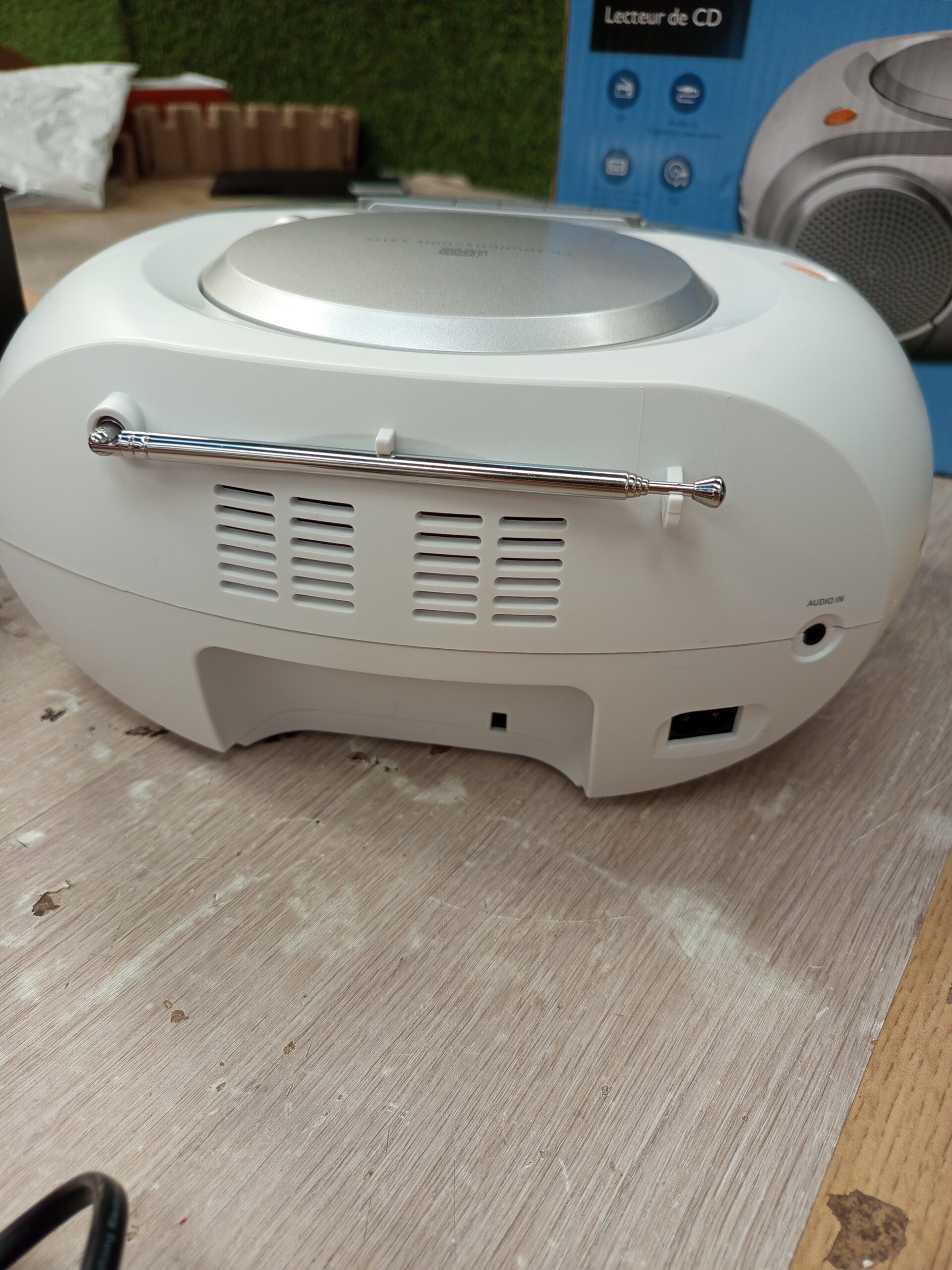 Philips Boombox AZ127/12 Reproductor - Imagen 7