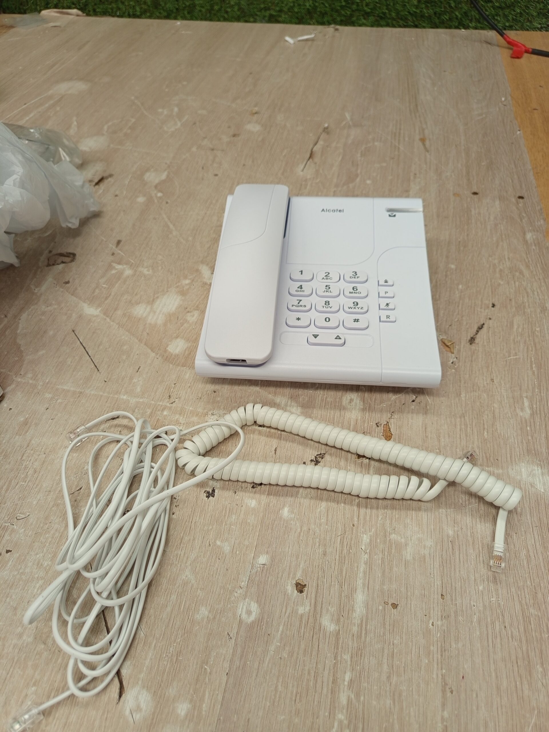 ALCATEL Temporis 180 PRO - Teléfono - Imagen 2