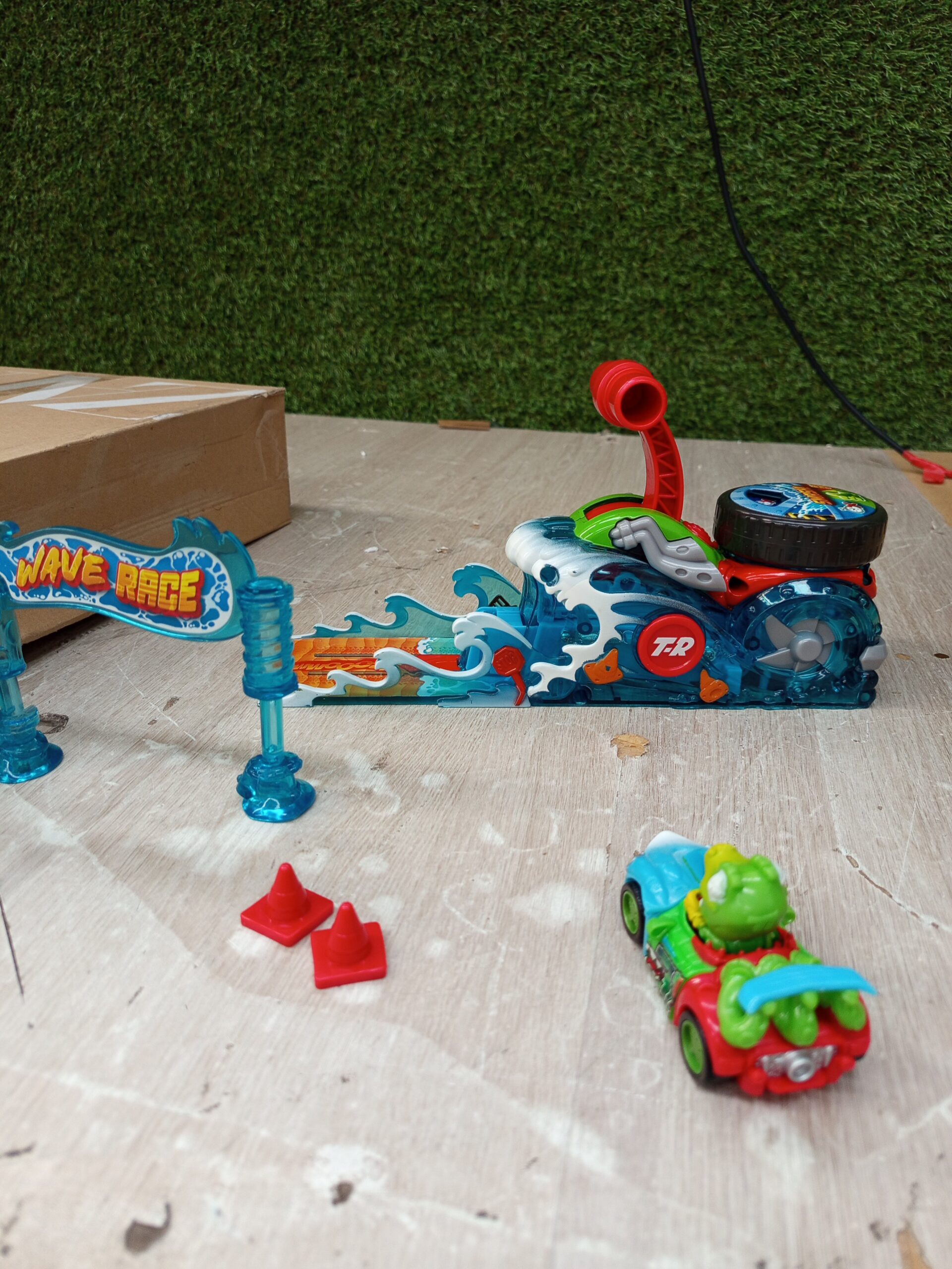 T-RACERS Wave Race – Lanzador interactivo - Imagen 4