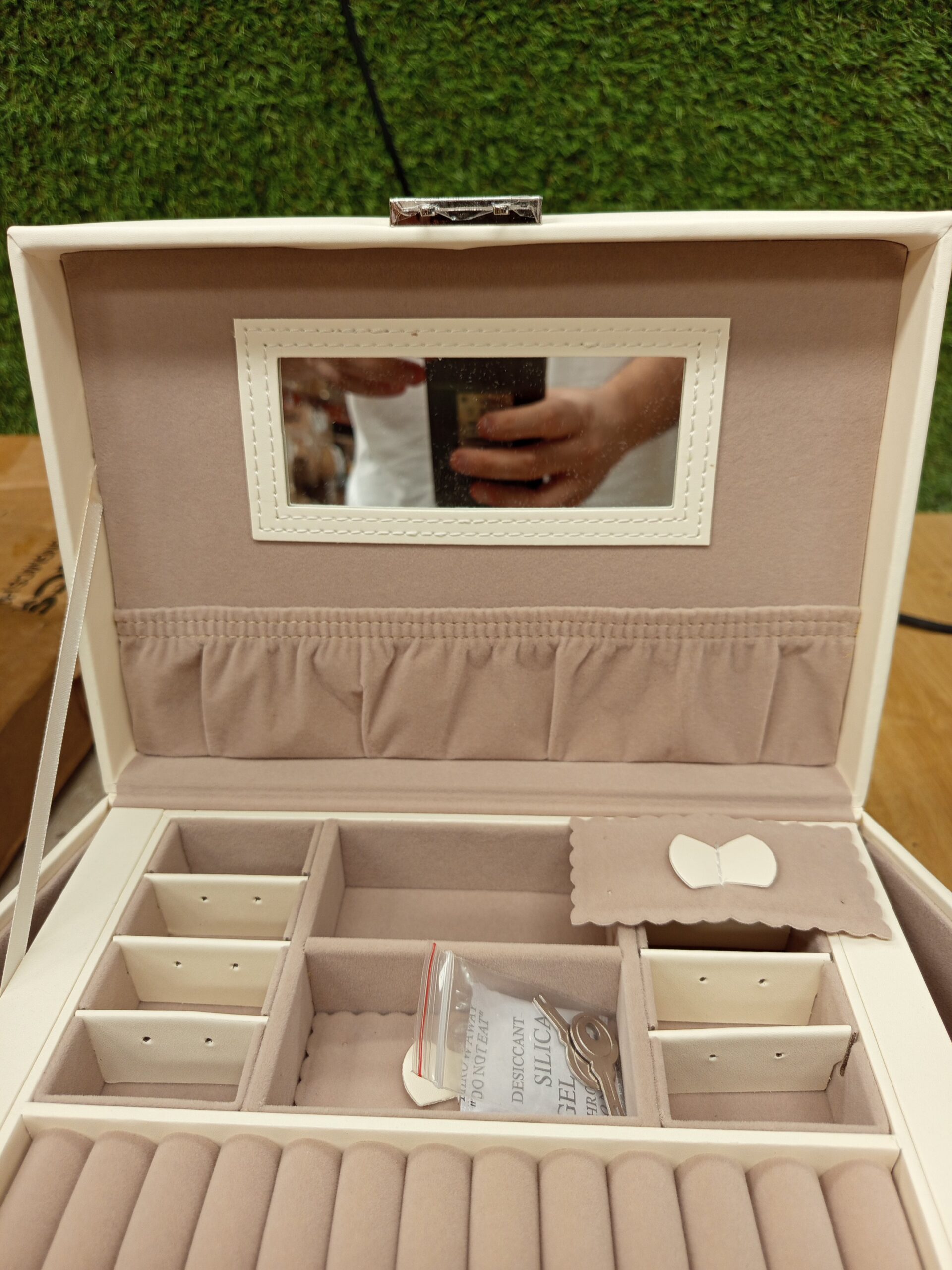 Caja Joyero de 3 Niveles - JBC121W - SONGMICS - Imagen 6