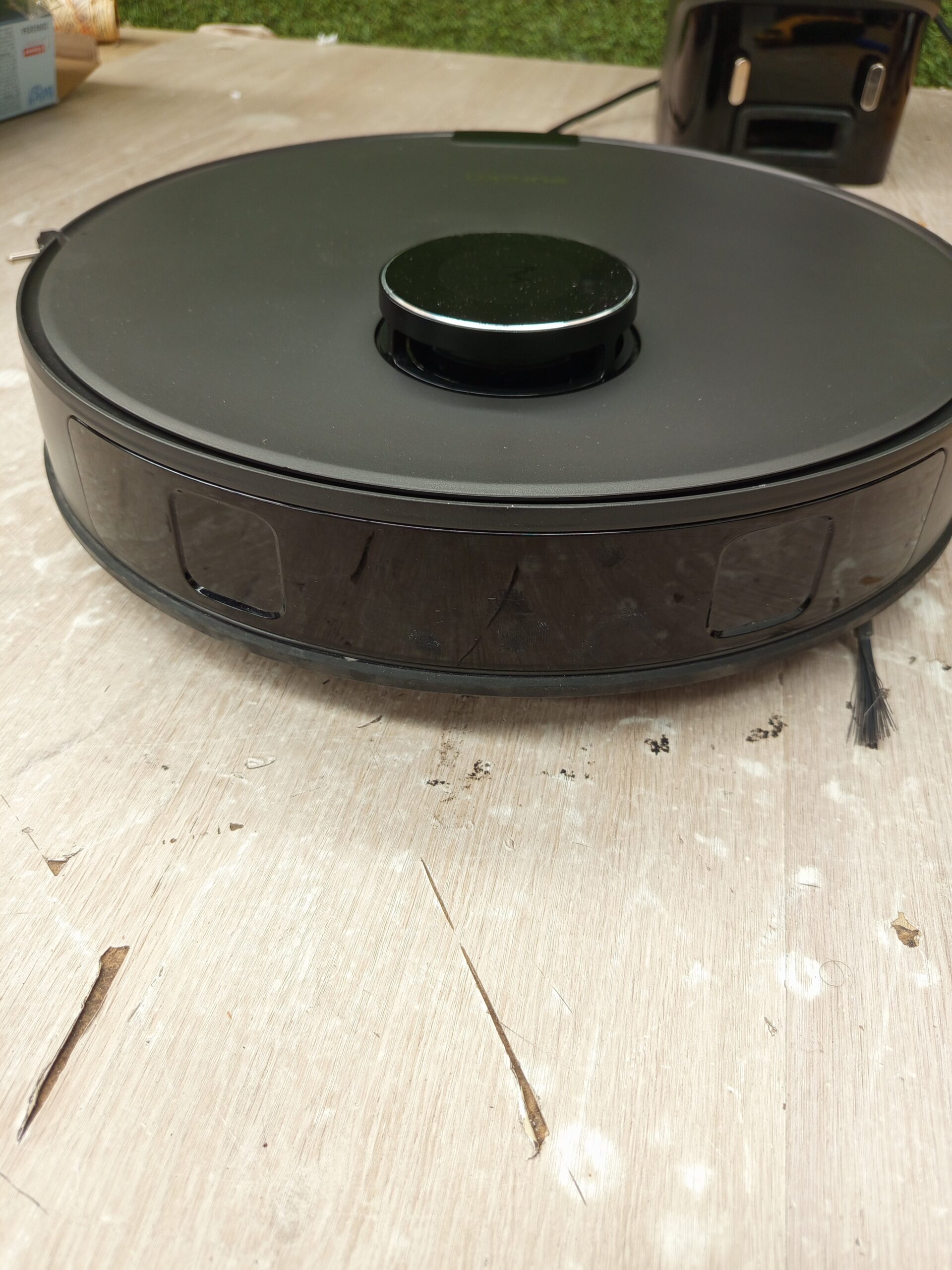 EUREKA NERE10s Robot Aspirador y Fregasuelos - Imagen 4
