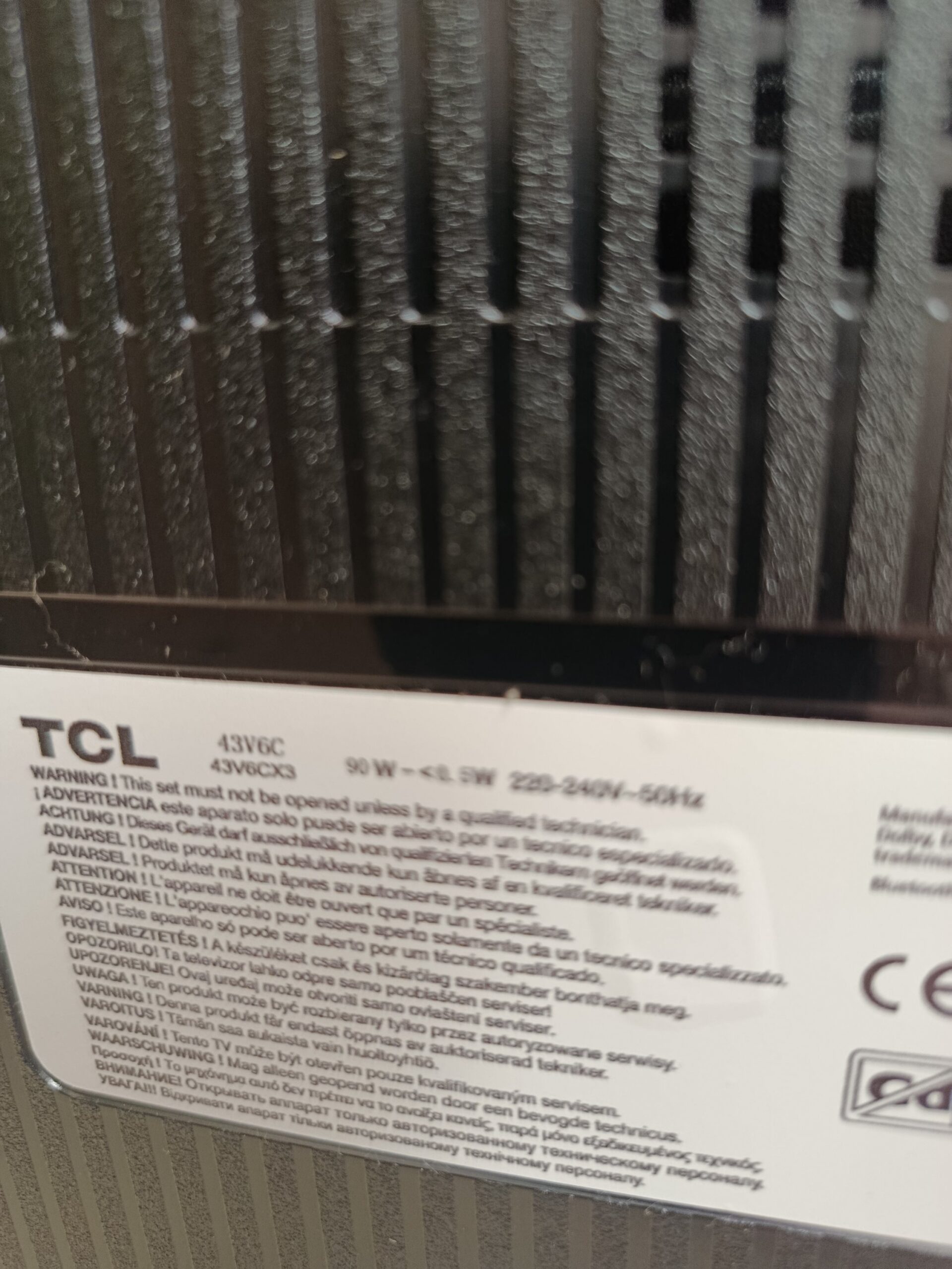 TELEVISOR SMART TV TCL 43" 4K - Imagen 4