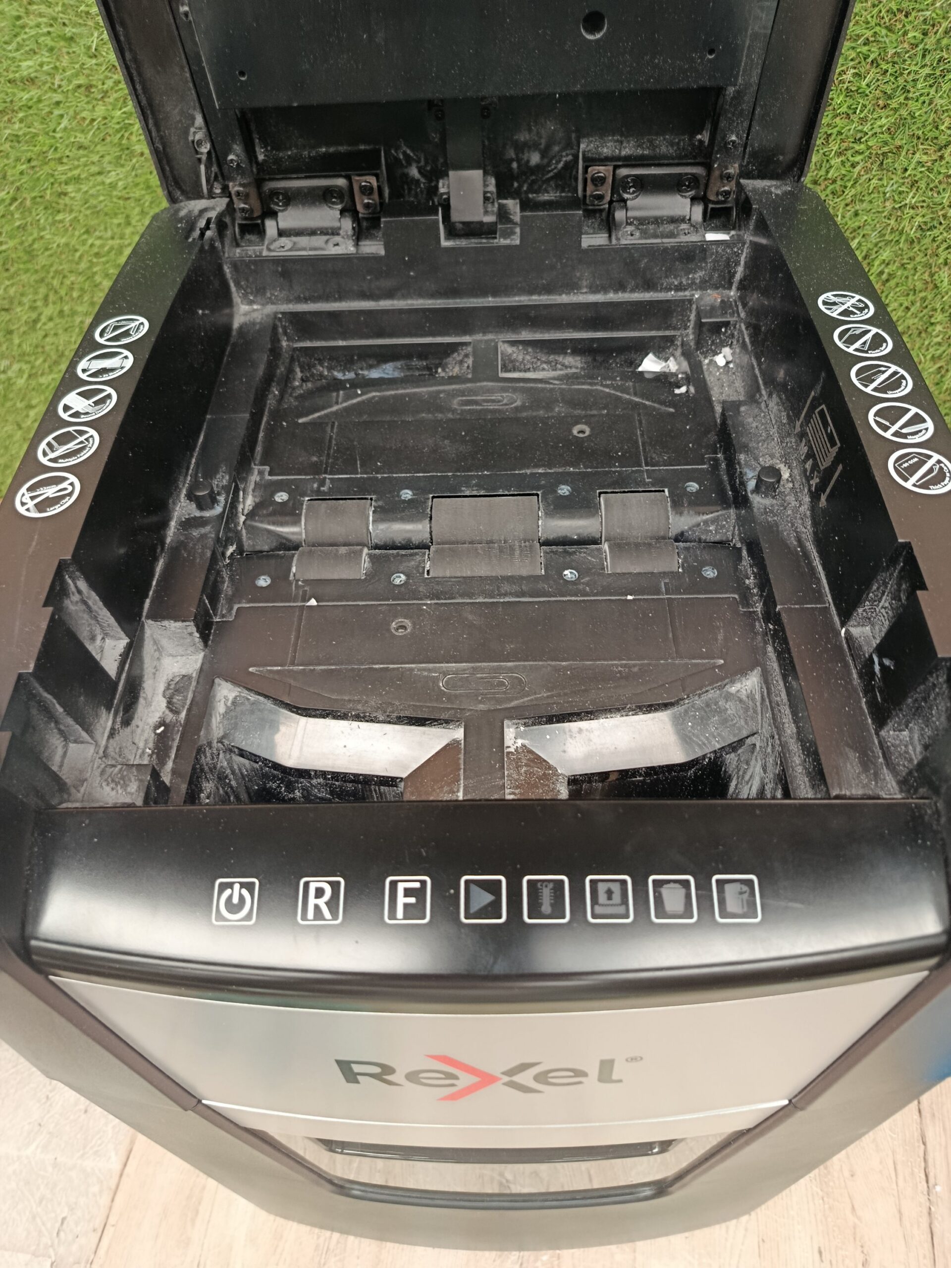 DESTRUCTORA DE PAPEL - Imagen 7