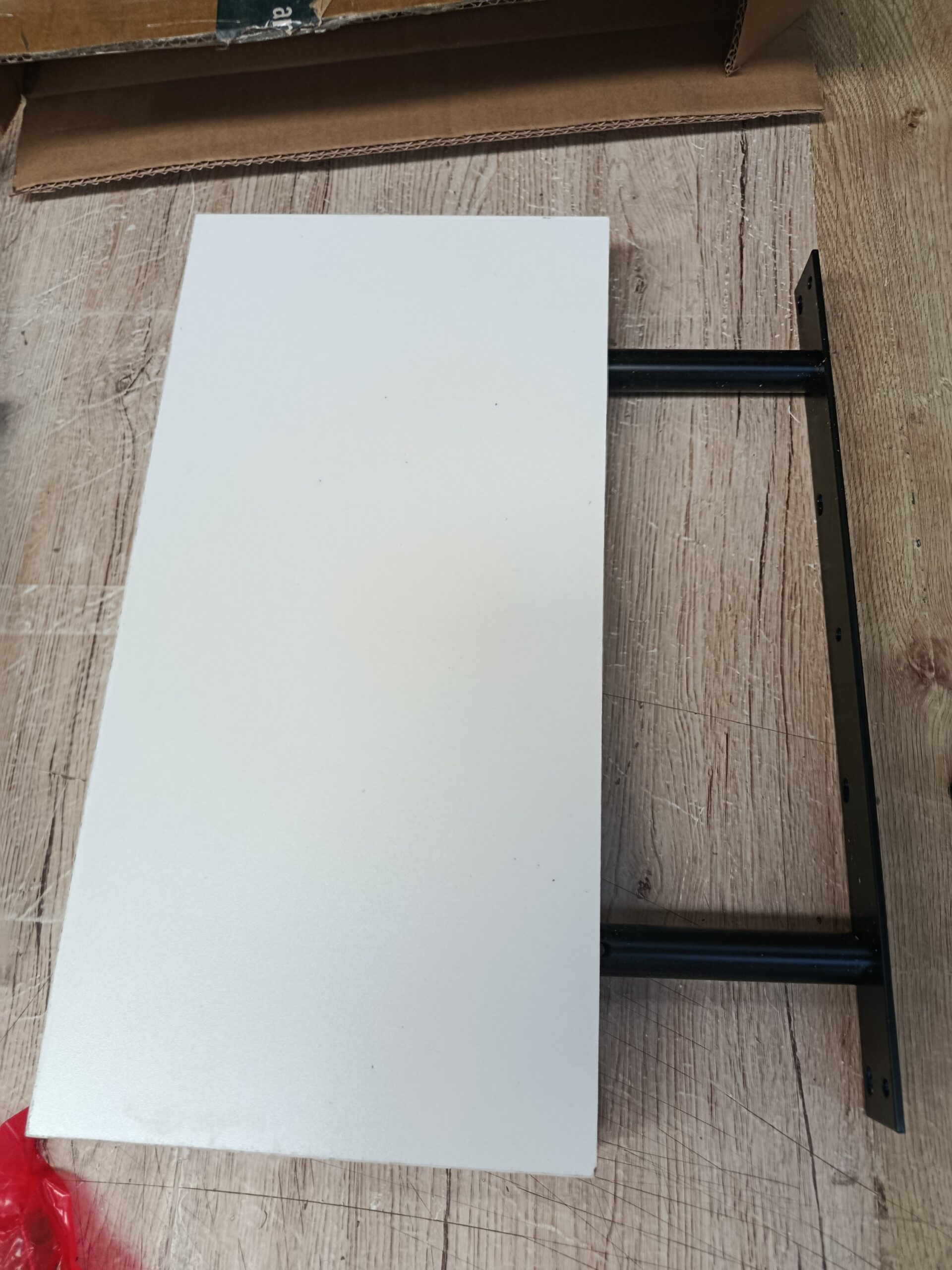 ESTANTE FLOTANTE VASAGLE LWS24WT - Imagen 3