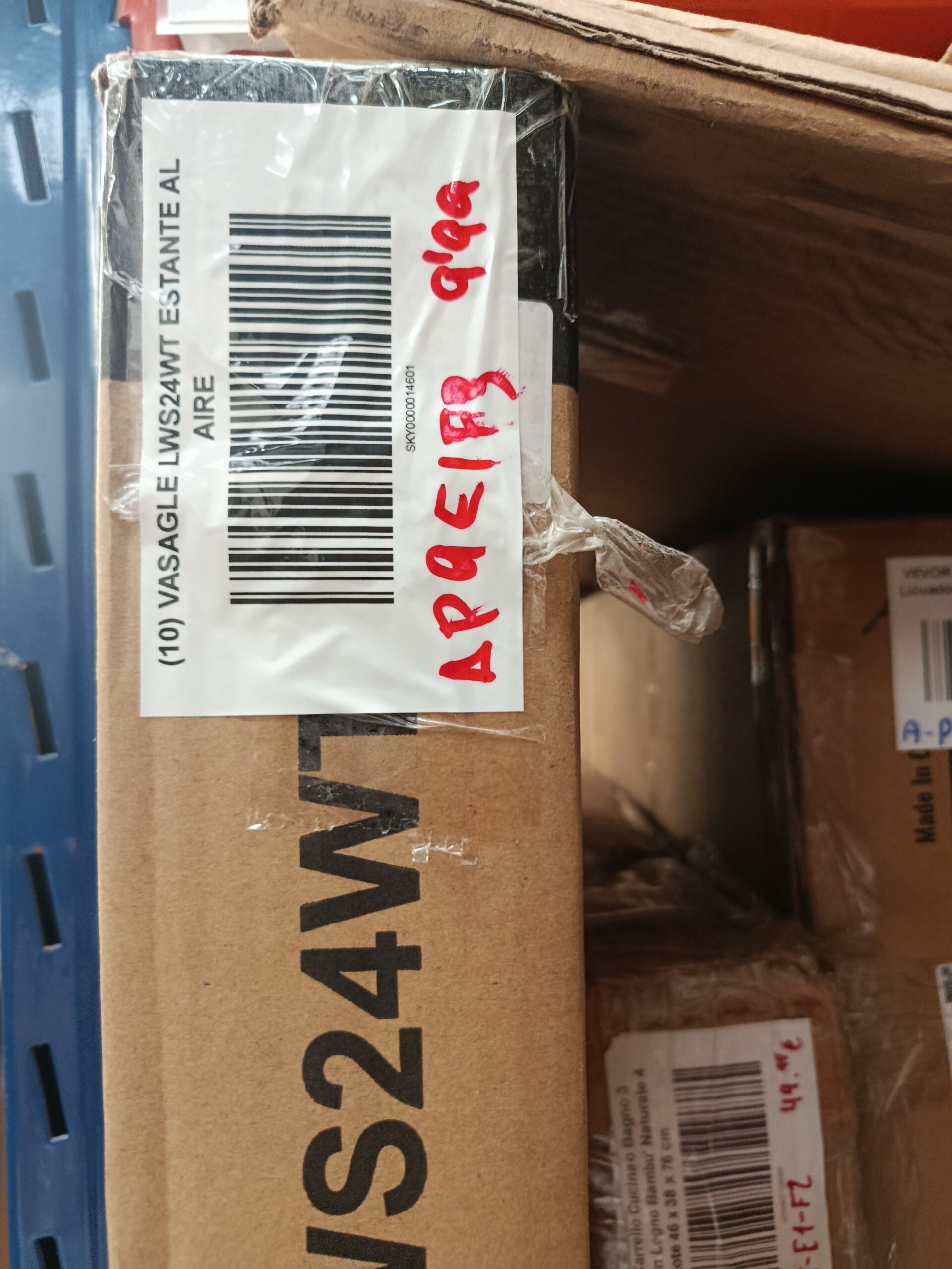 ESTANTE FLOTANTE VASAGLE LWS24WT - Imagen 6