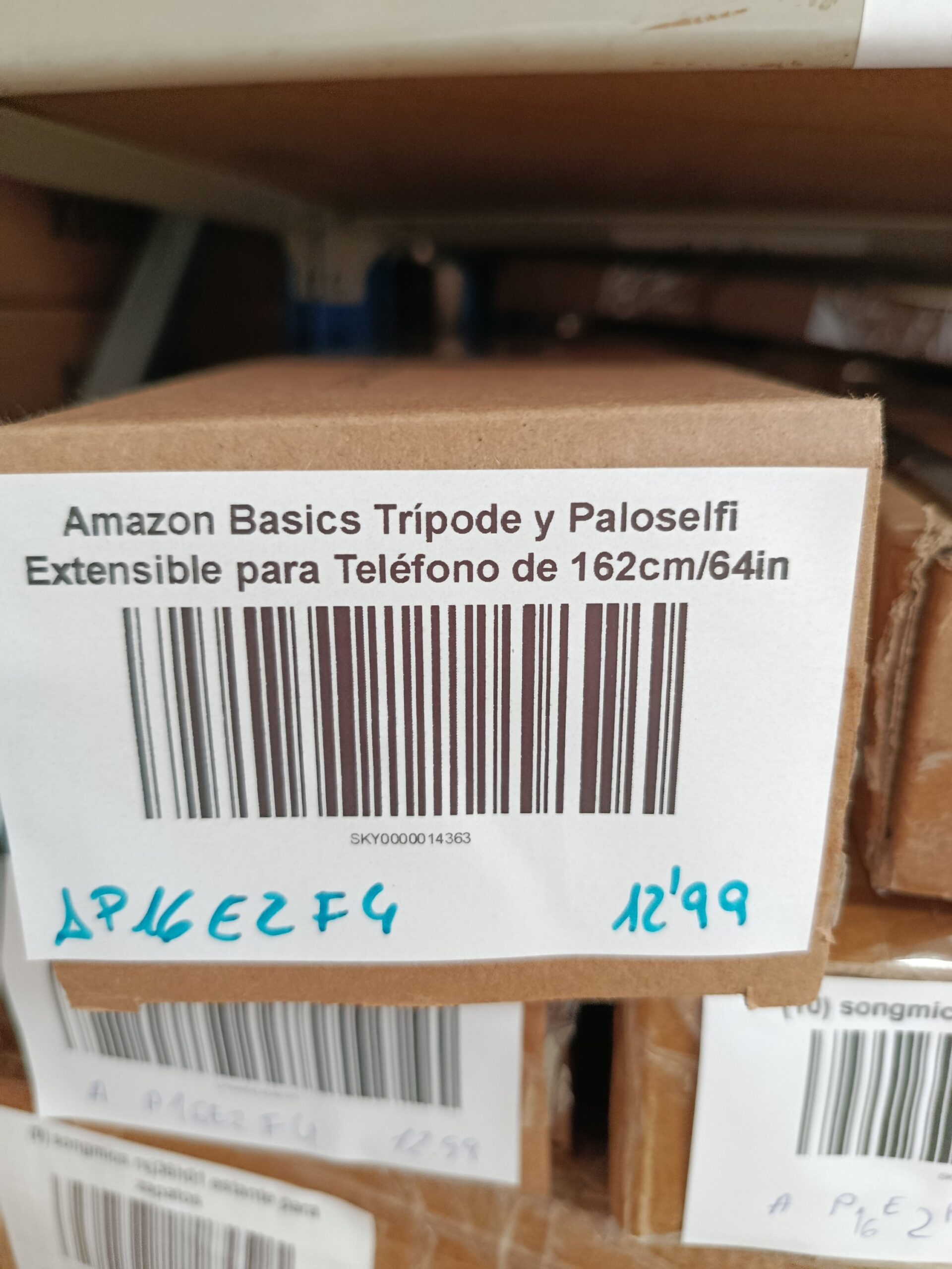 Amazon Basics Trípode y Paloselfi - Imagen 9