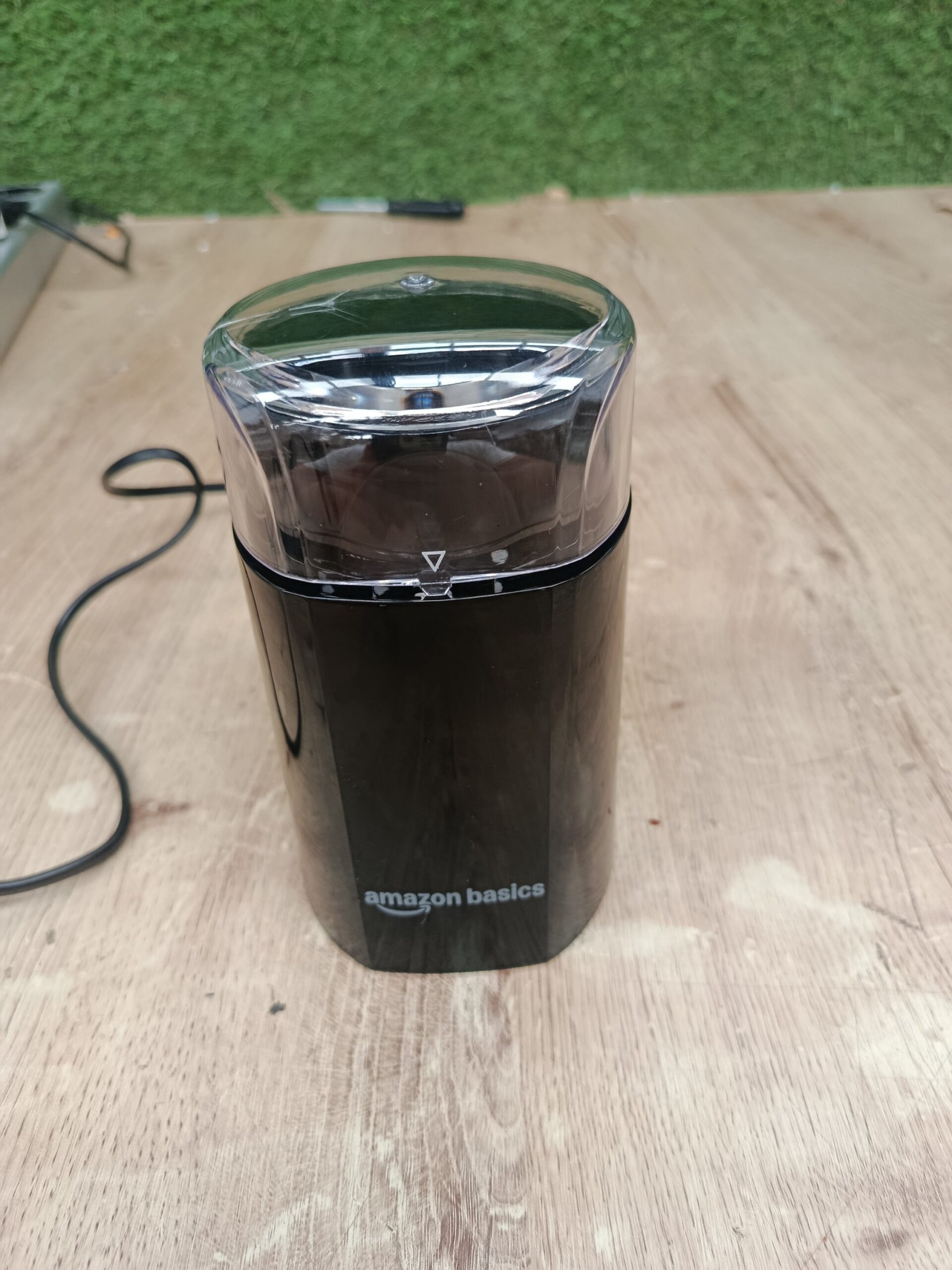Amazon Basics Molinillo de café eléctrico - Imagen 3