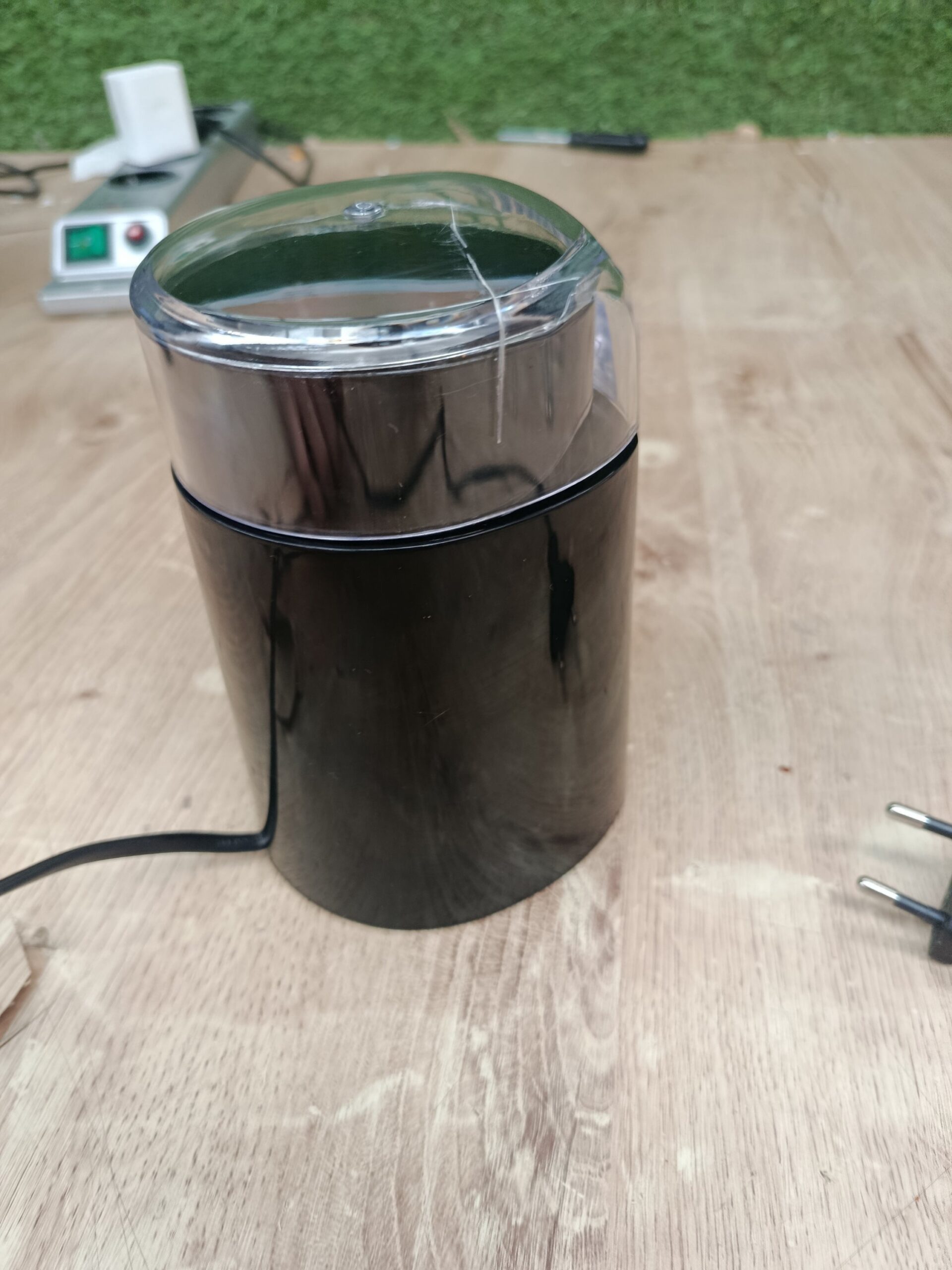 Amazon Basics Molinillo de café eléctrico - Imagen 7