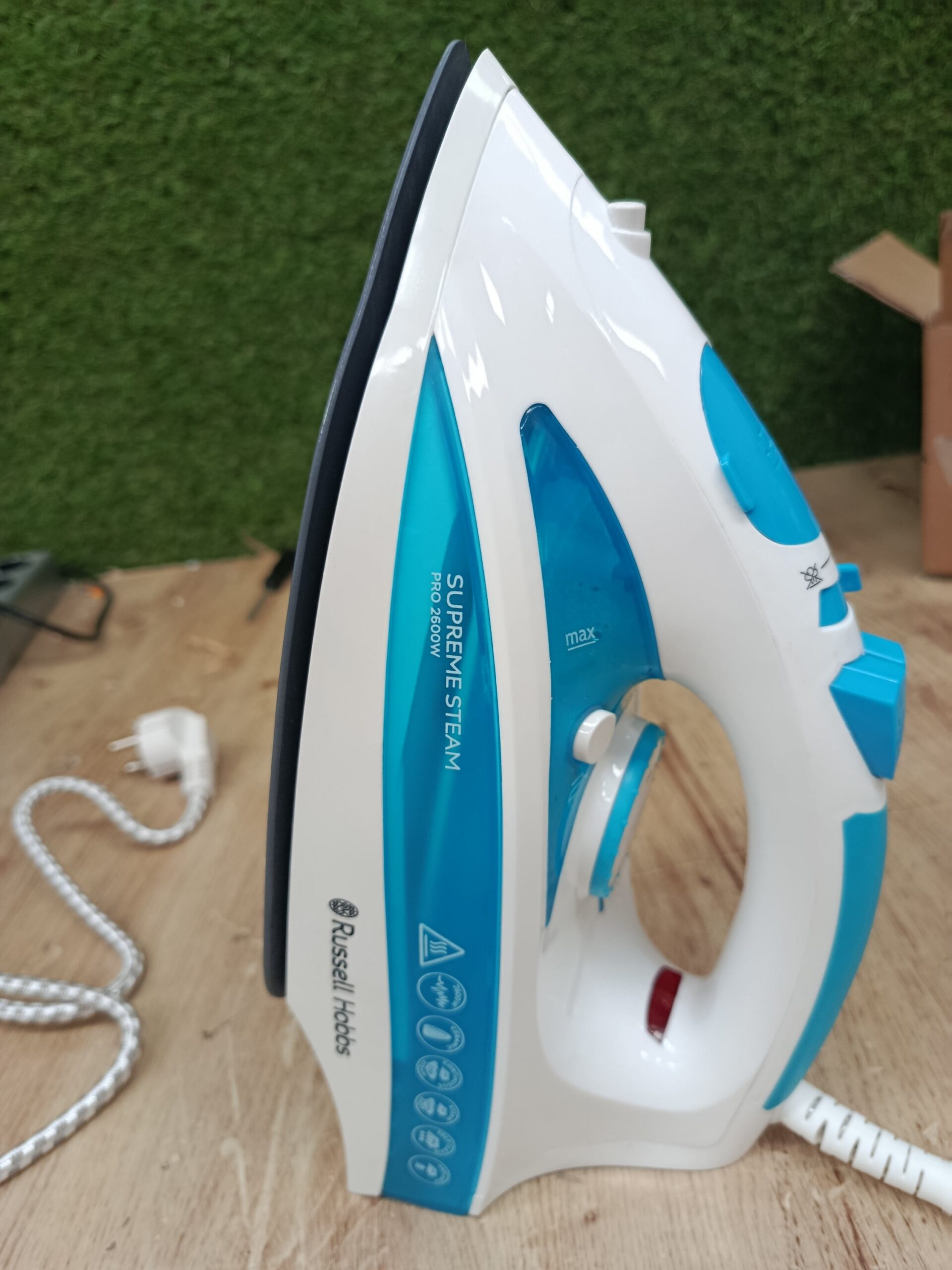 Russell Hobbs Plancha de Vapor Steam Glide Pro - Imagen 7