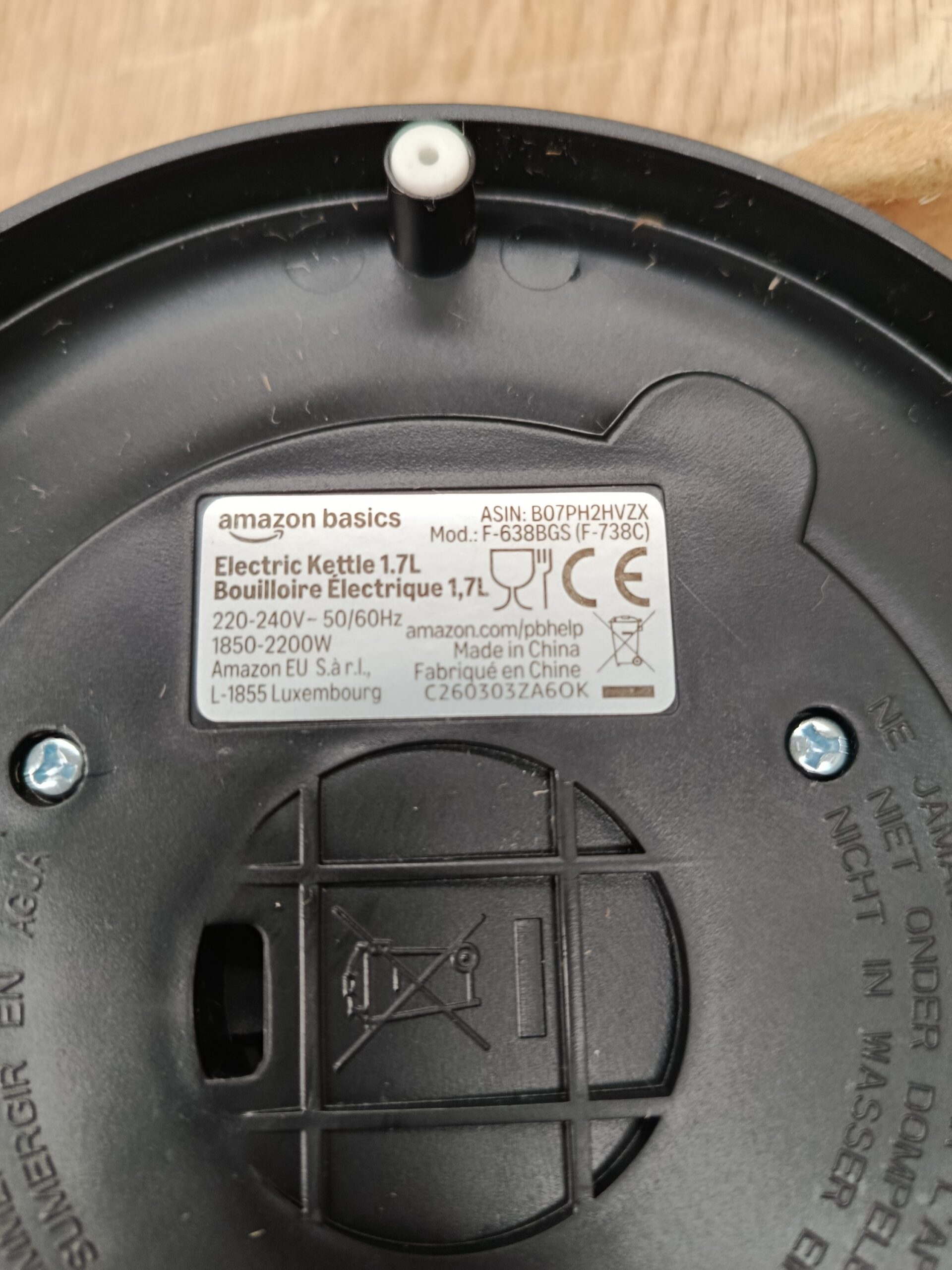 Amazon Basics Hervidor de agua eléctrico - Imagen 6