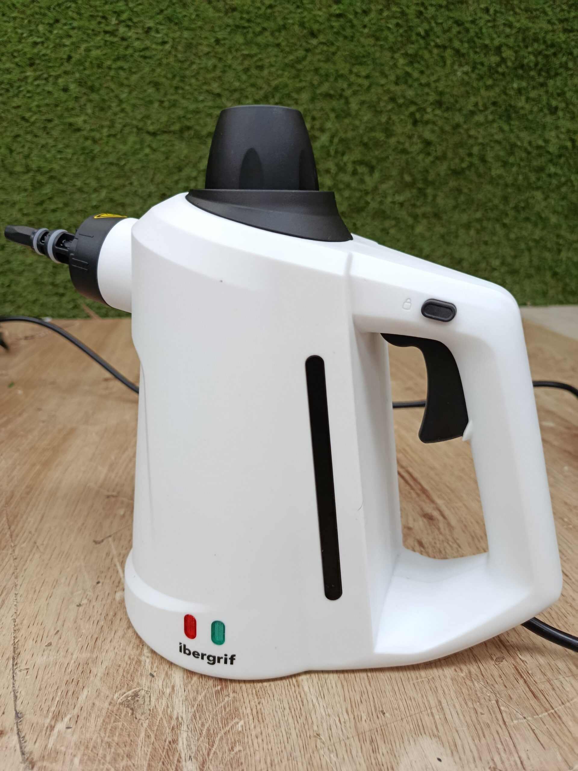 Ibergrif Limpiador de vapor portátil 1050W - Imagen 3