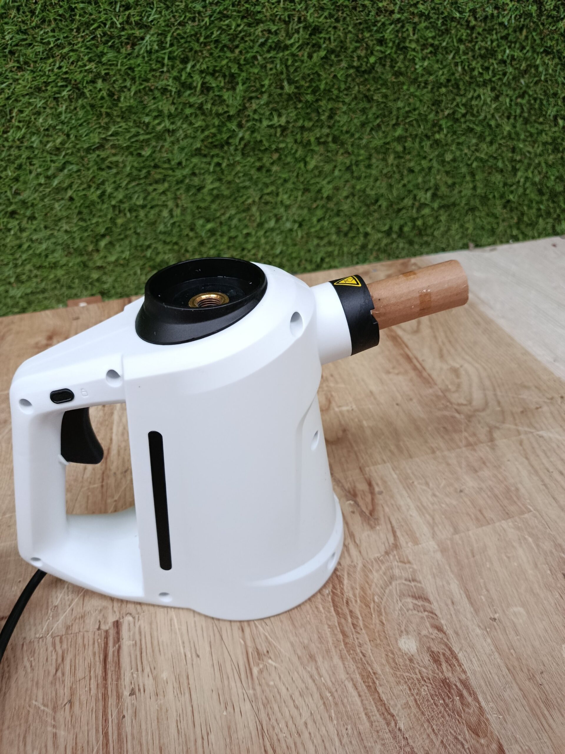 Ibergrif Limpiador de vapor portátil 1050W - Imagen 6