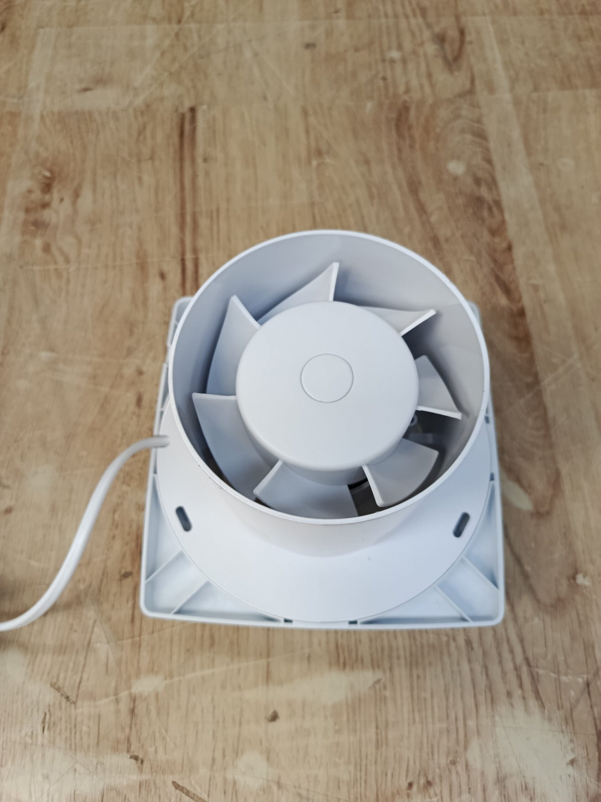 Extractor de baño de 100 mm con regulador de velocidad - Imagen 3