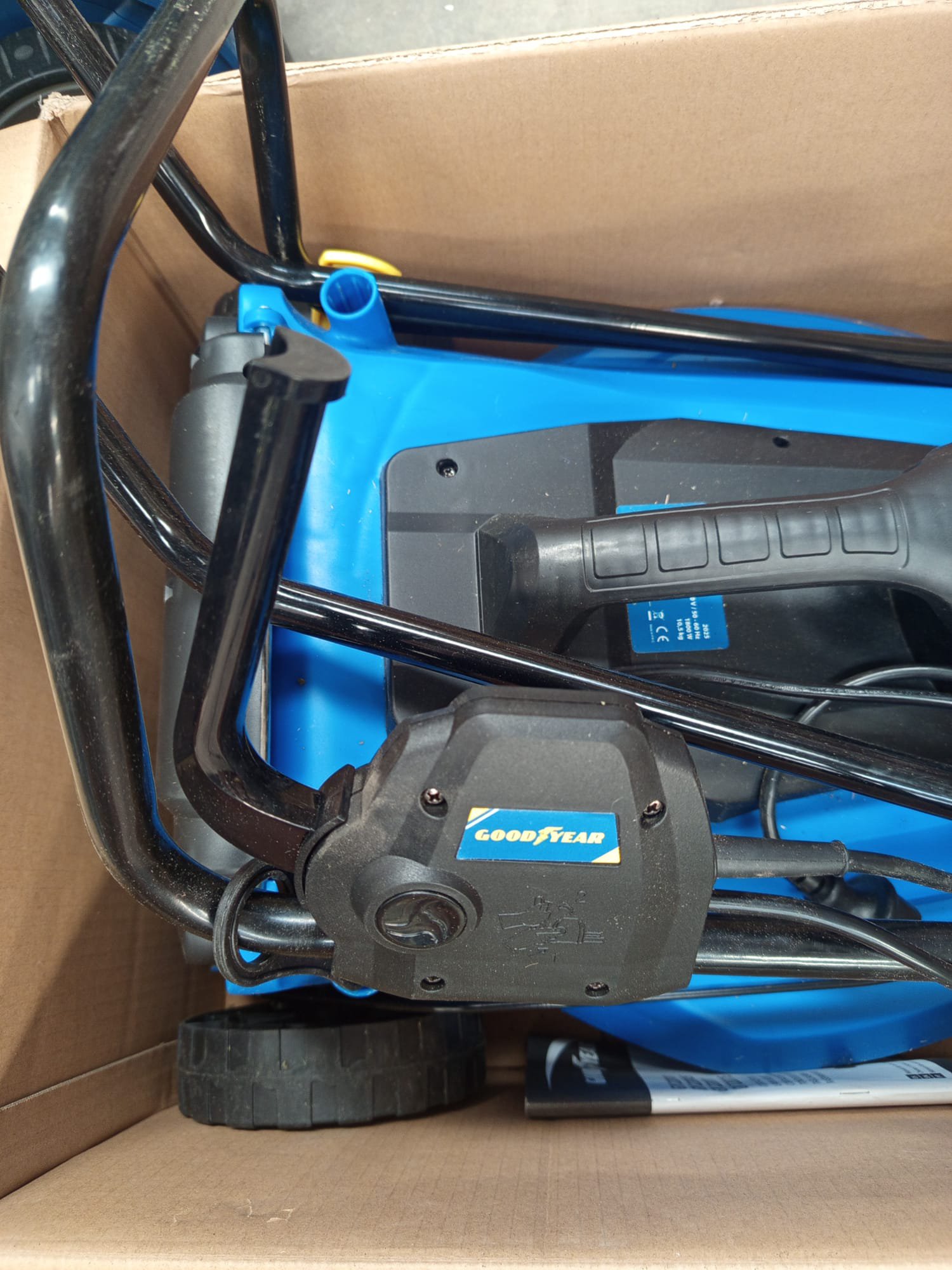 Goodyear GY22010 - Cortacésped eléctrico rotativo de 1800 W - Imagen 4
