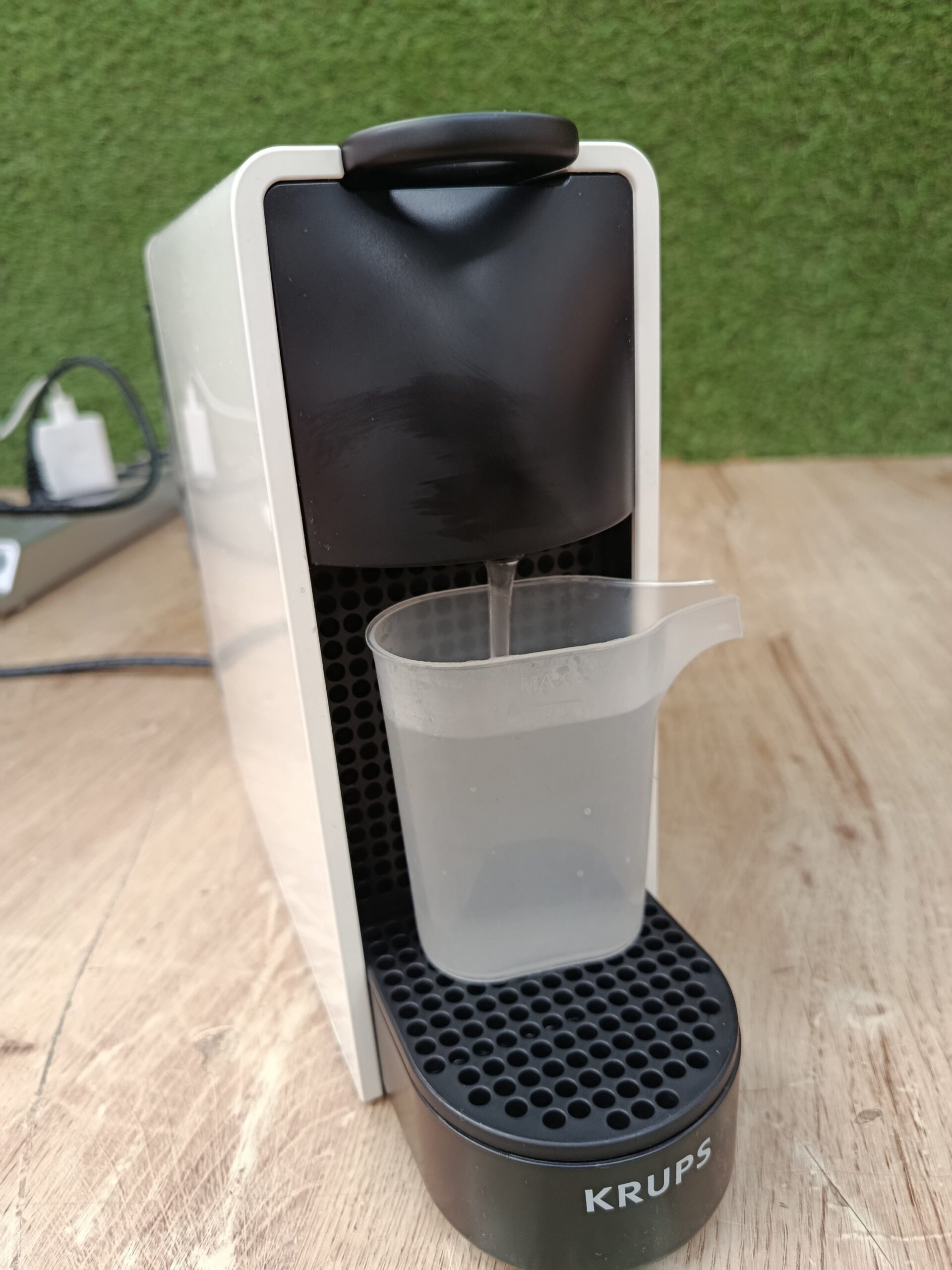 Cafetera de cápsulas KRUPS Nespresso Essenza Mini - Imagen 5