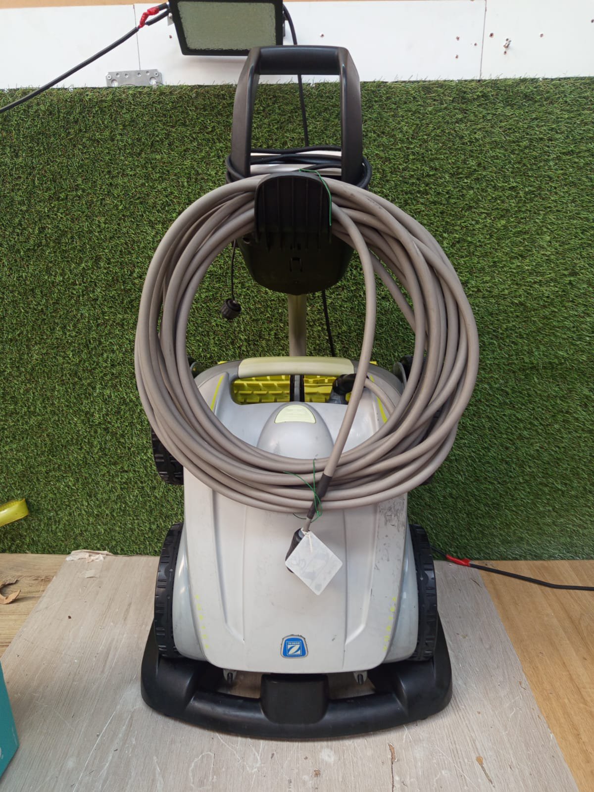 Robot de piscina ZODIAC Vortex GV 5220 - Imagen 3